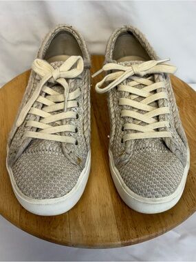 SAM EDELMAN Women's Elena Lace-Up Knit Sneakers, Beige/Gold Size 7M EUC